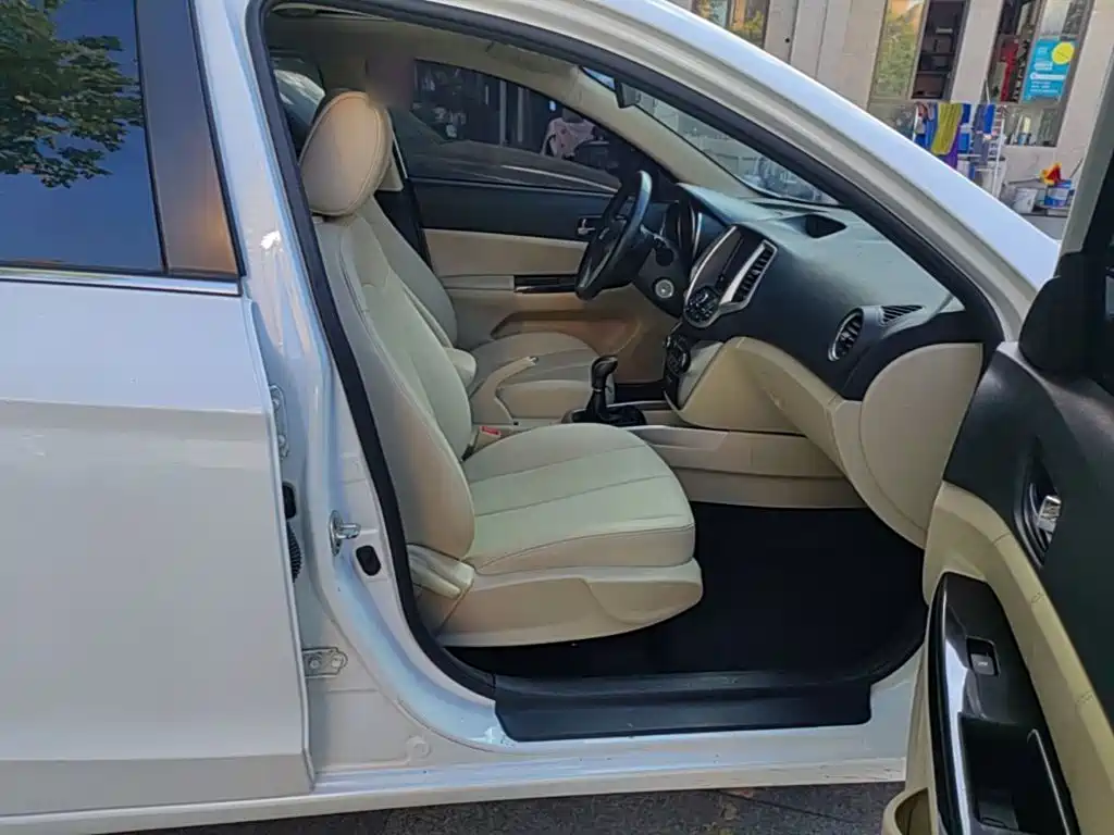 Changan Eado — миниатюра 25