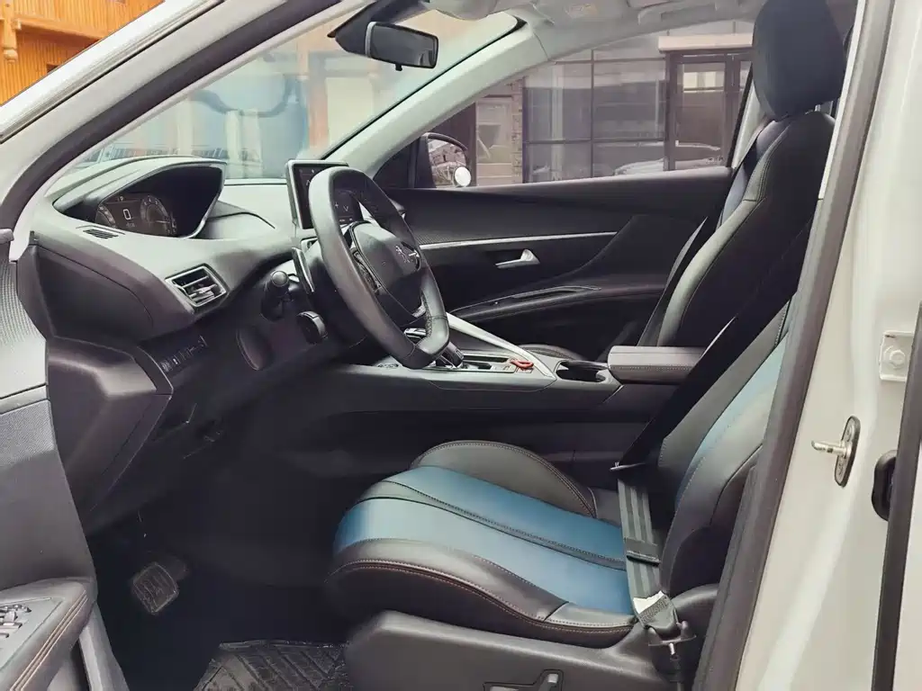 Peugeot 4008 — миниатюра 10