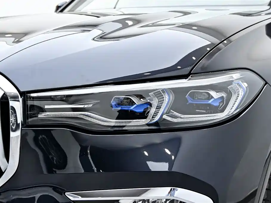 BMW X7 2022 xDrive40i Premium M Sport