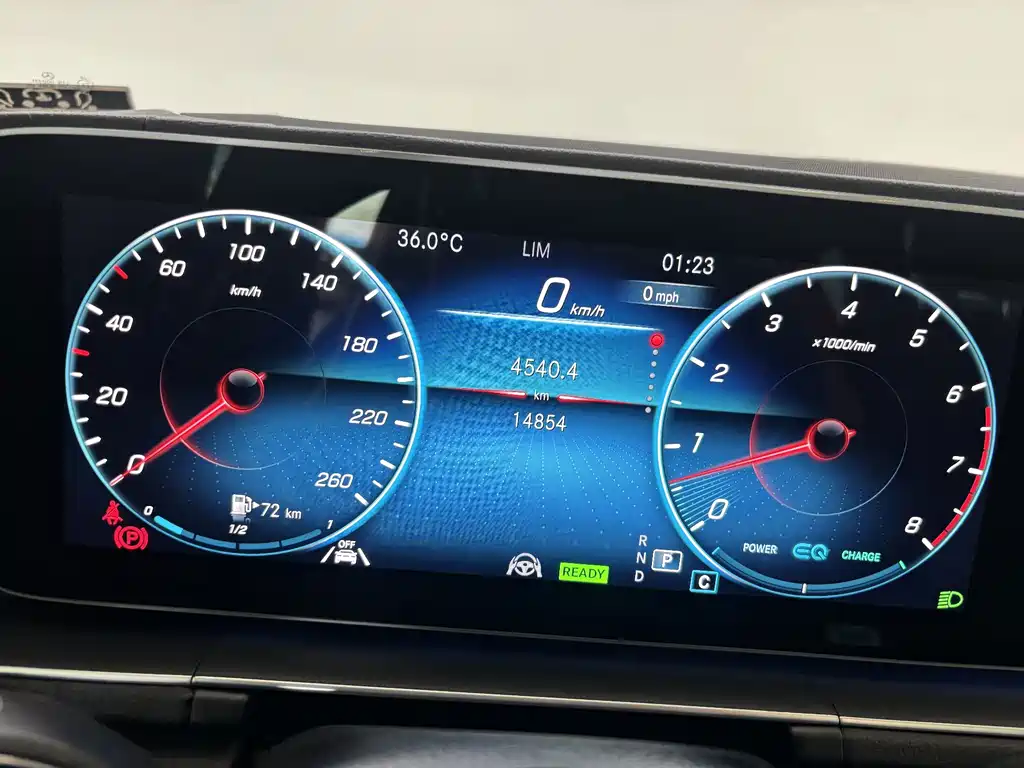 Mercedes-Benz GLS — миниатюра 14