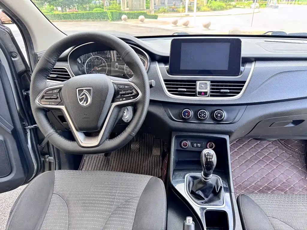 BAOJUN 730