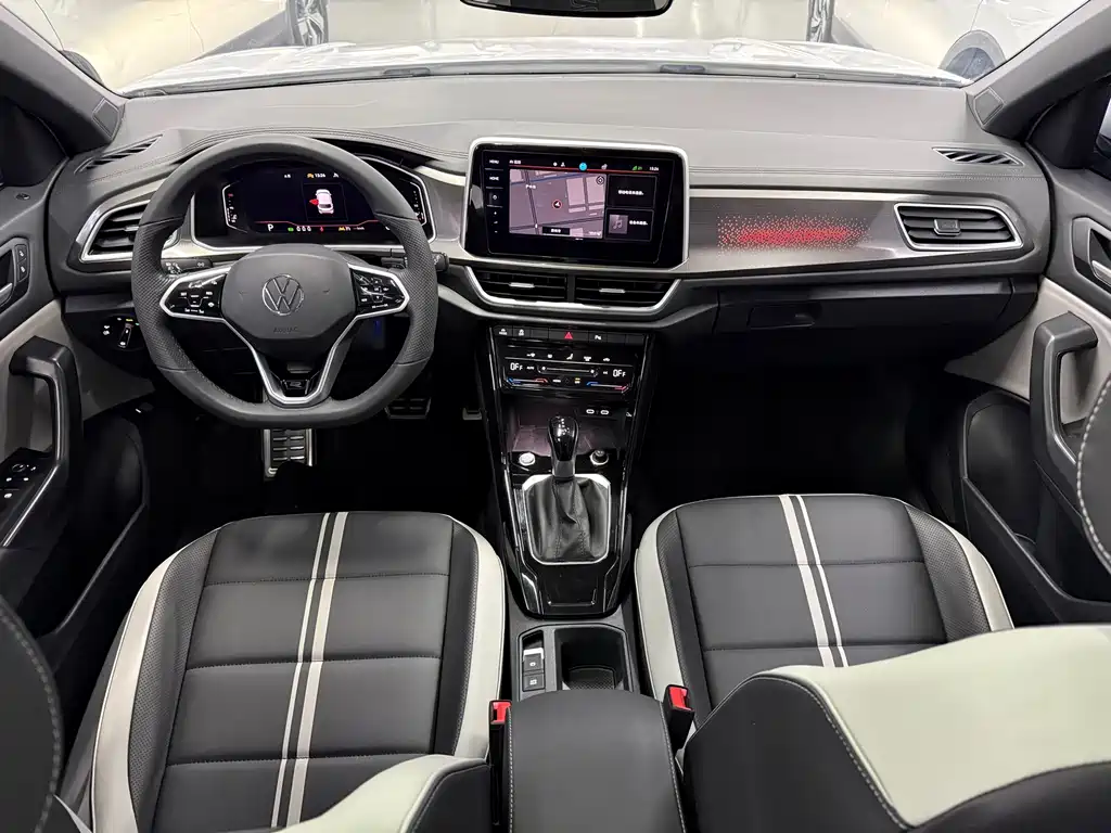 Volkswagen T-Roc — миниатюра 5