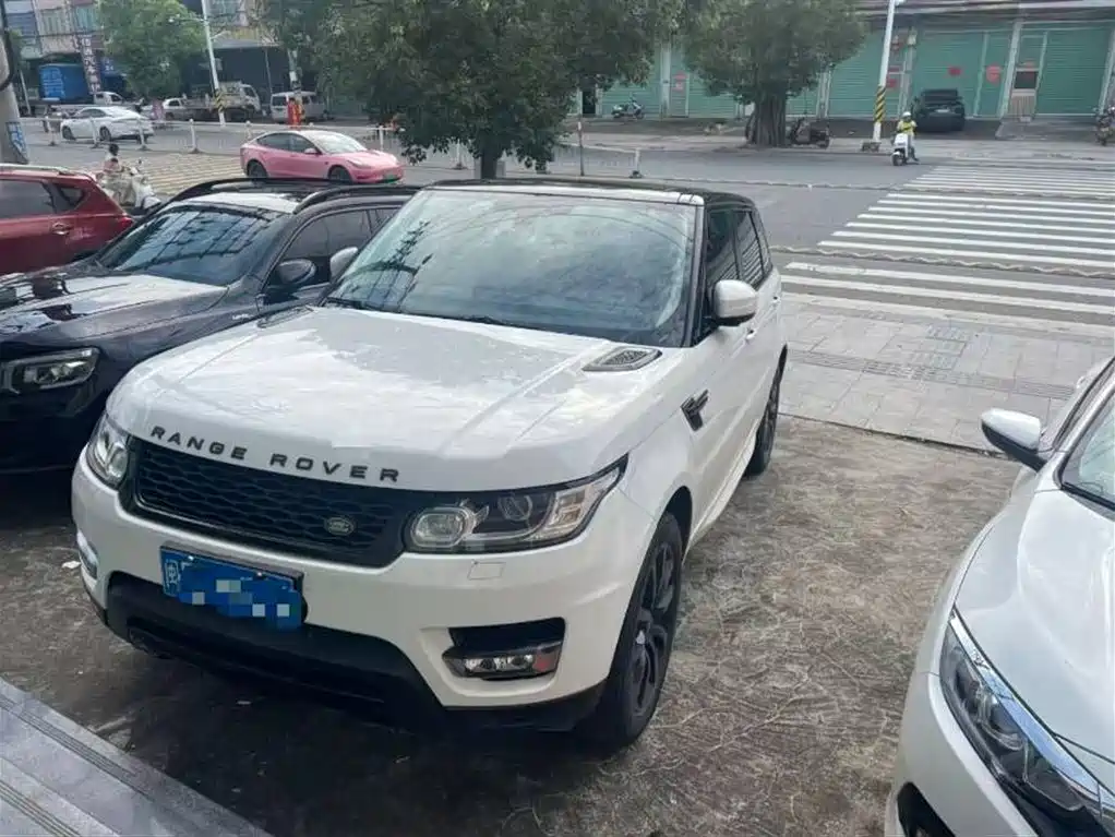 Купить Land Rover Sport