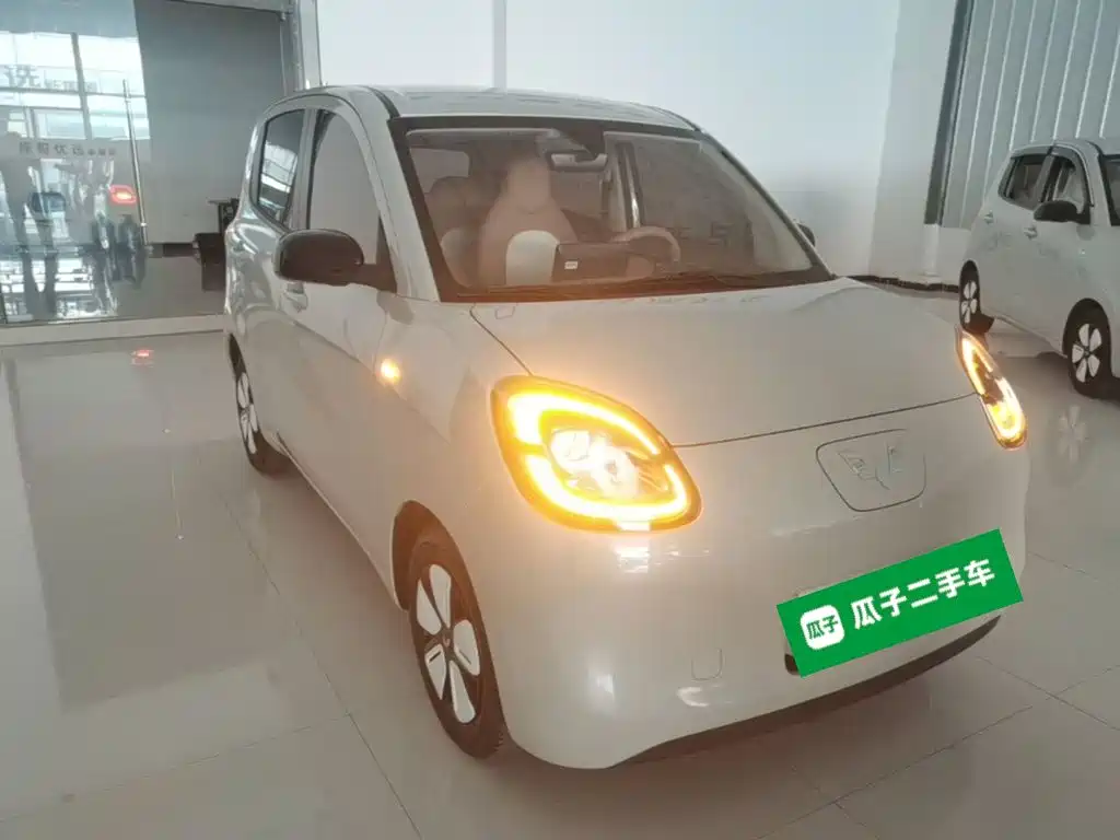 Wuling MINIEV — миниатюра 4