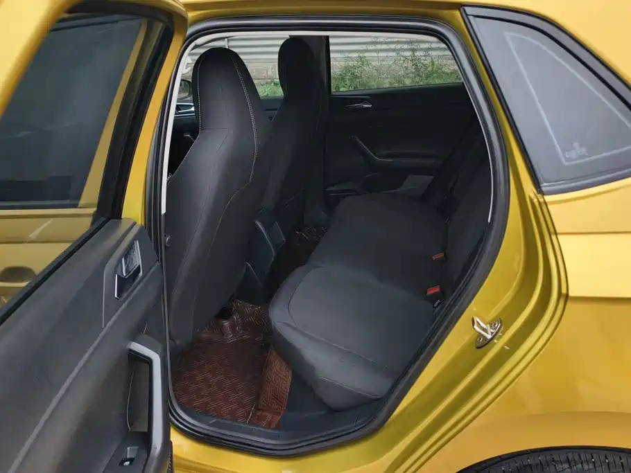 Volkswagen Polo — миниатюра 11