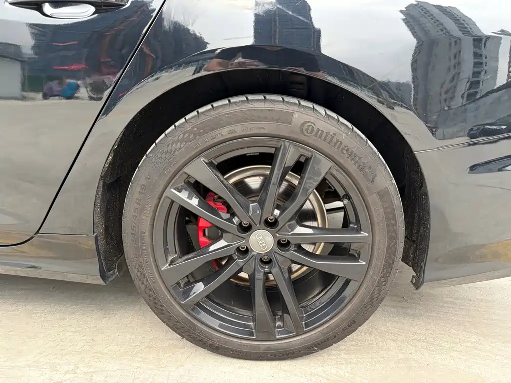 Audi A6L — миниатюра 8