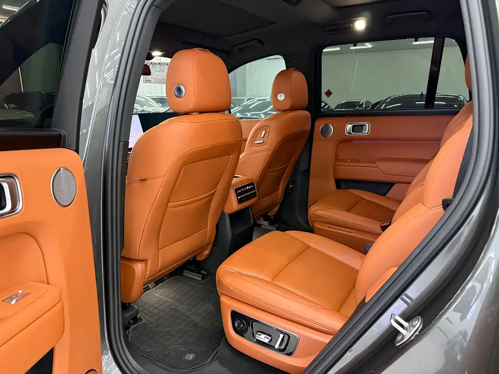 Li Auto Li L8 — миниатюра 5