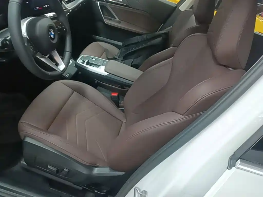 BMW X1 — миниатюра 15