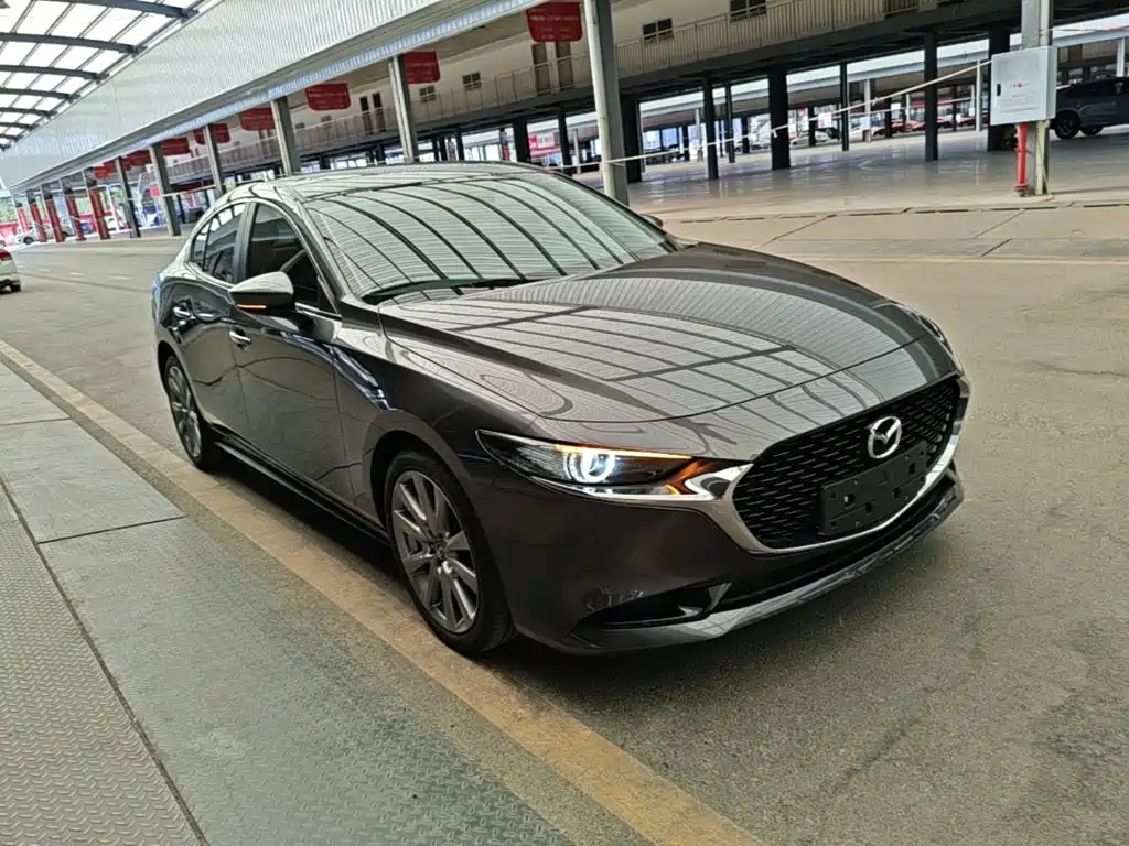 Mazda 3 Axela — миниатюра 4