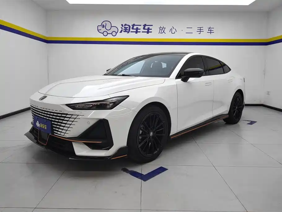 Changan UNI-V 2023