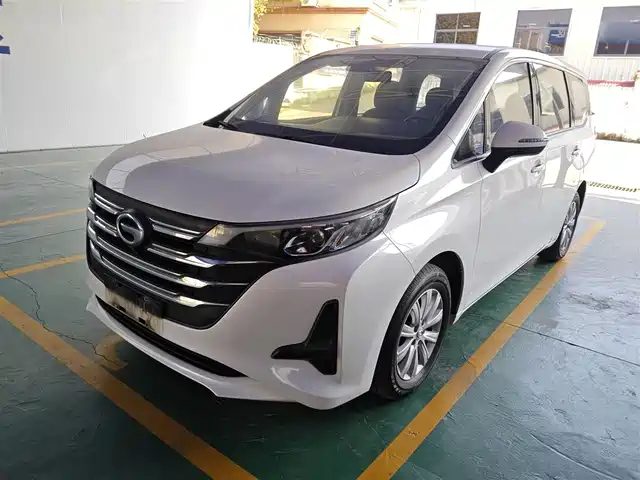 GAC TRUMPCHI M6