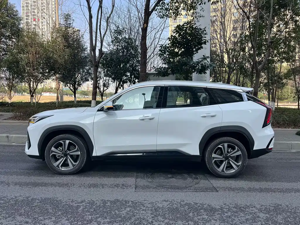 GEELY AUTOMOBILE BOYUE L