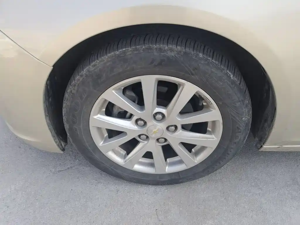 Chevrolet Malibu — миниатюра 23