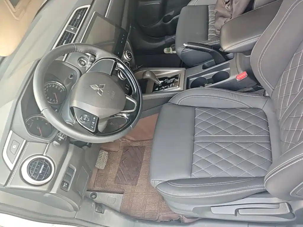 Mitsubishi ASX — миниатюра 16