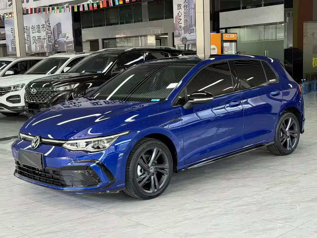 Volkswagen Golf 2023