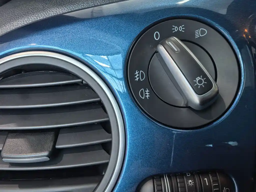 Volkswagen Beetle — миниатюра 18
