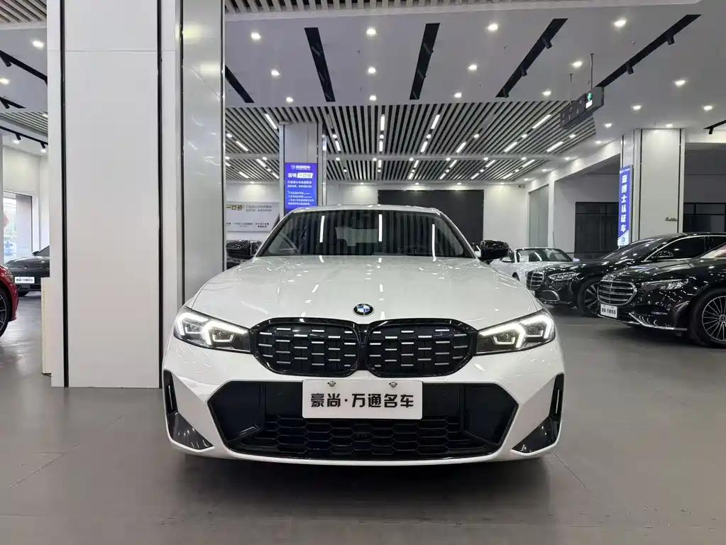 BMW 3 Series 2023