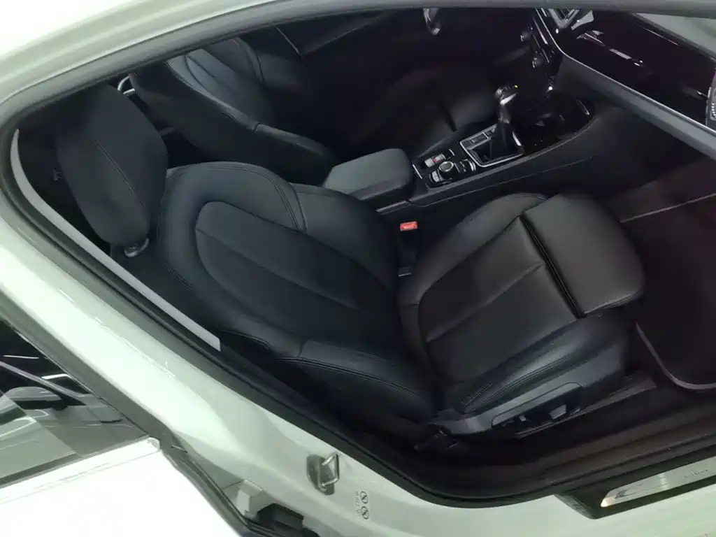 BMW 1 Series — миниатюра 25