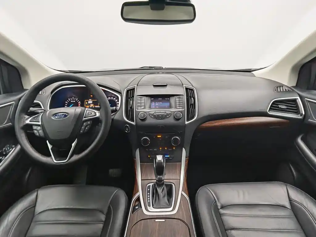 Ford Edge — миниатюра 5