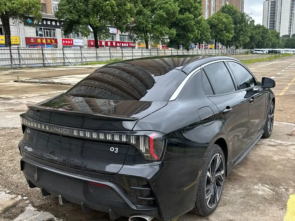 Lynk & Co 03 — миниатюра 7