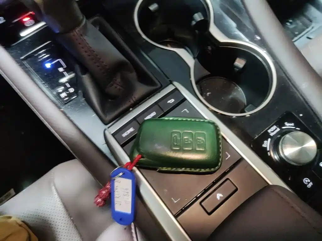 Lexus RX — миниатюра 9