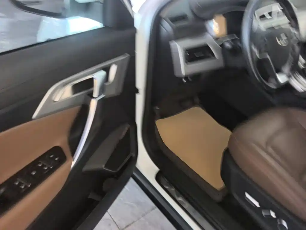 Geely Boyue — миниатюра 16