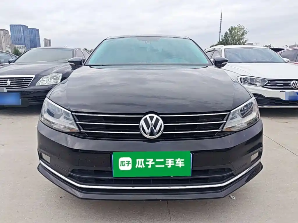Volkswagen Sagitar — миниатюра 3