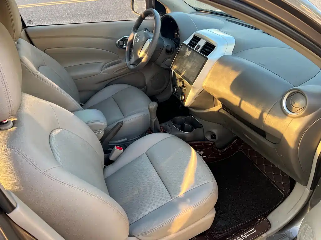 Nissan Sunny — миниатюра 12