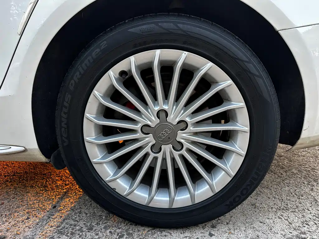 Audi A4L — миниатюра 15