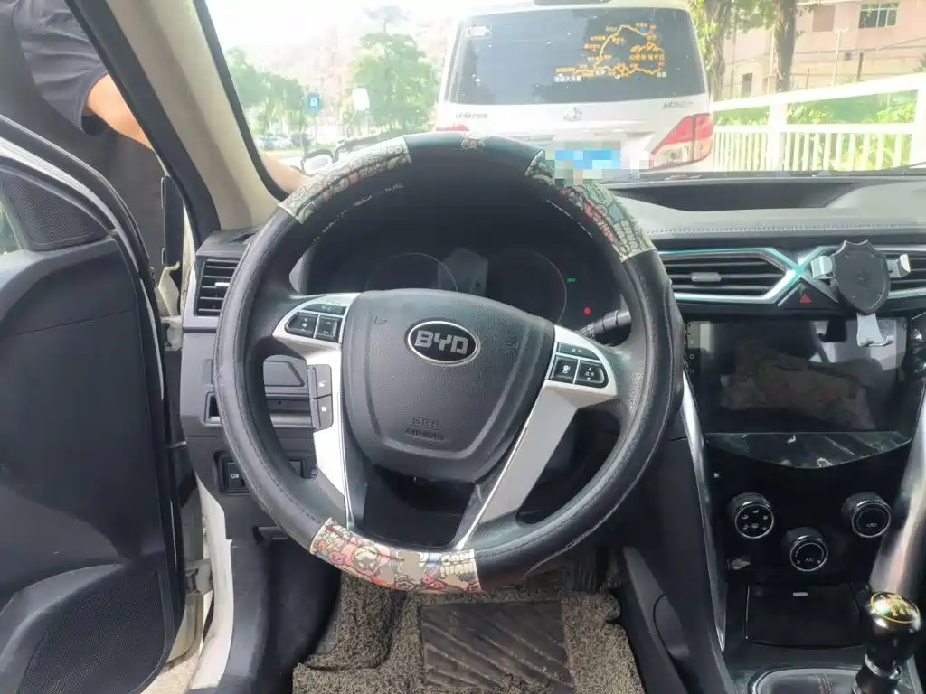 BYD F3 — миниатюра 11