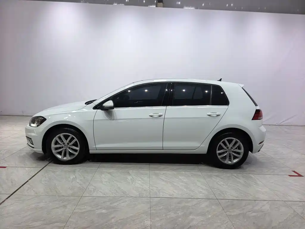 Volkswagen Golf — миниатюра 16