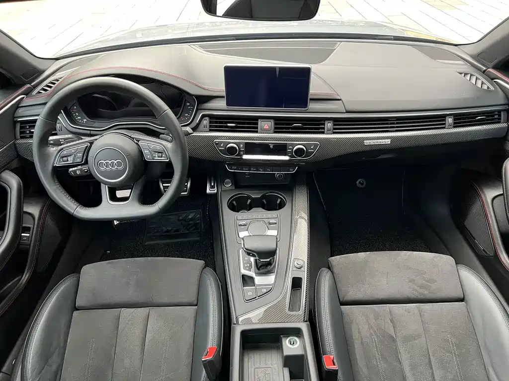 Audi A4L — миниатюра 5