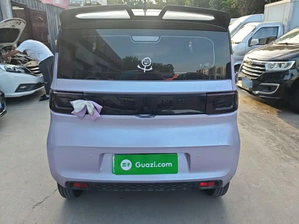 Wuling MINIEV — миниатюра 6