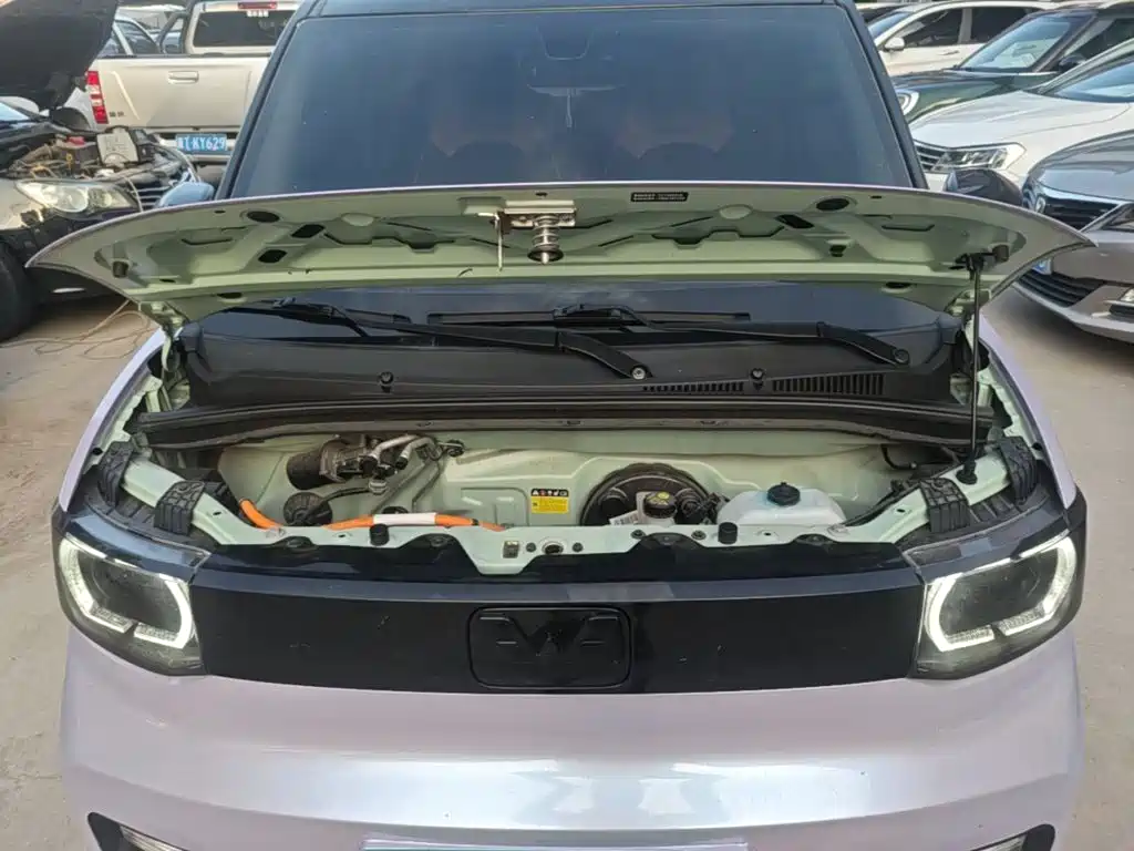 Wuling MINIEV — миниатюра 20