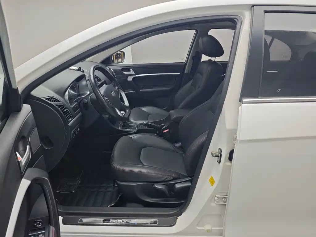 Geely Emgrand — миниатюра 10