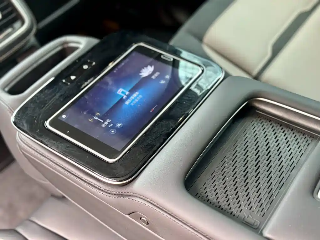 Mercedes-Benz GLE AMG — миниатюра 15