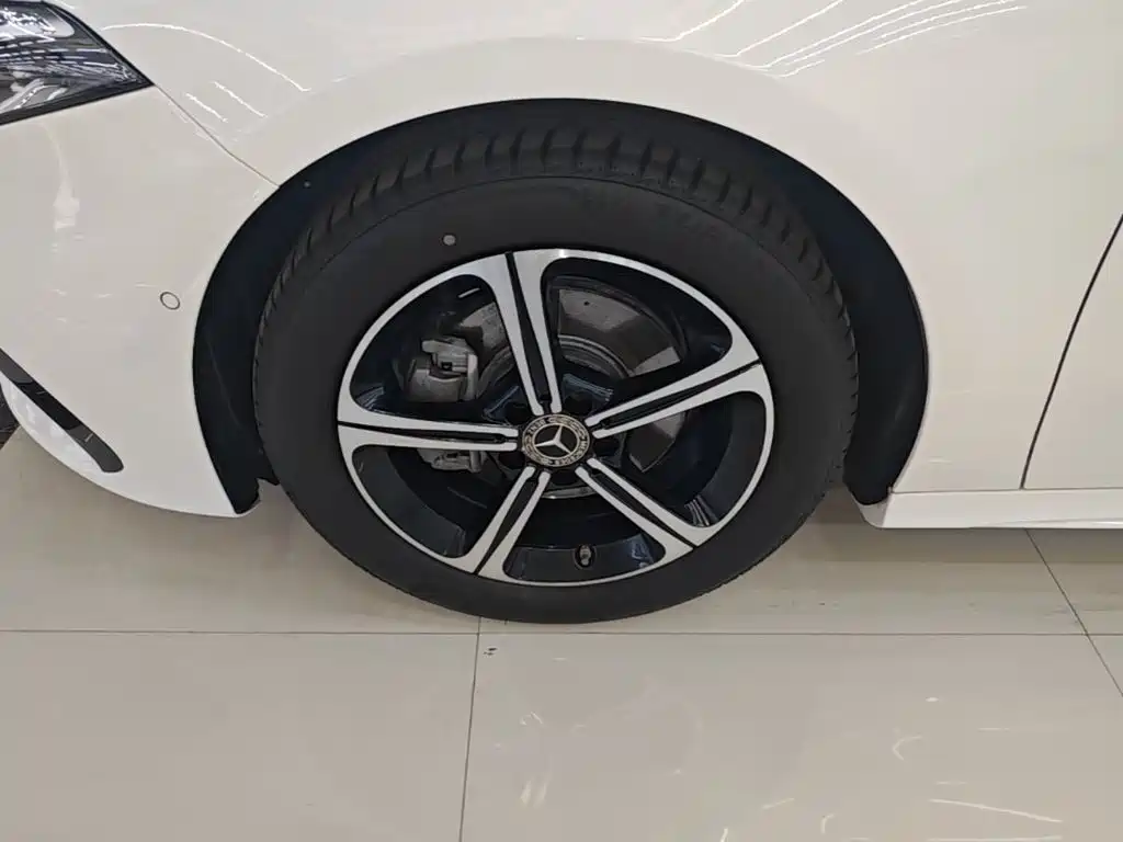 Mercedes-Benz A-Class — миниатюра 23