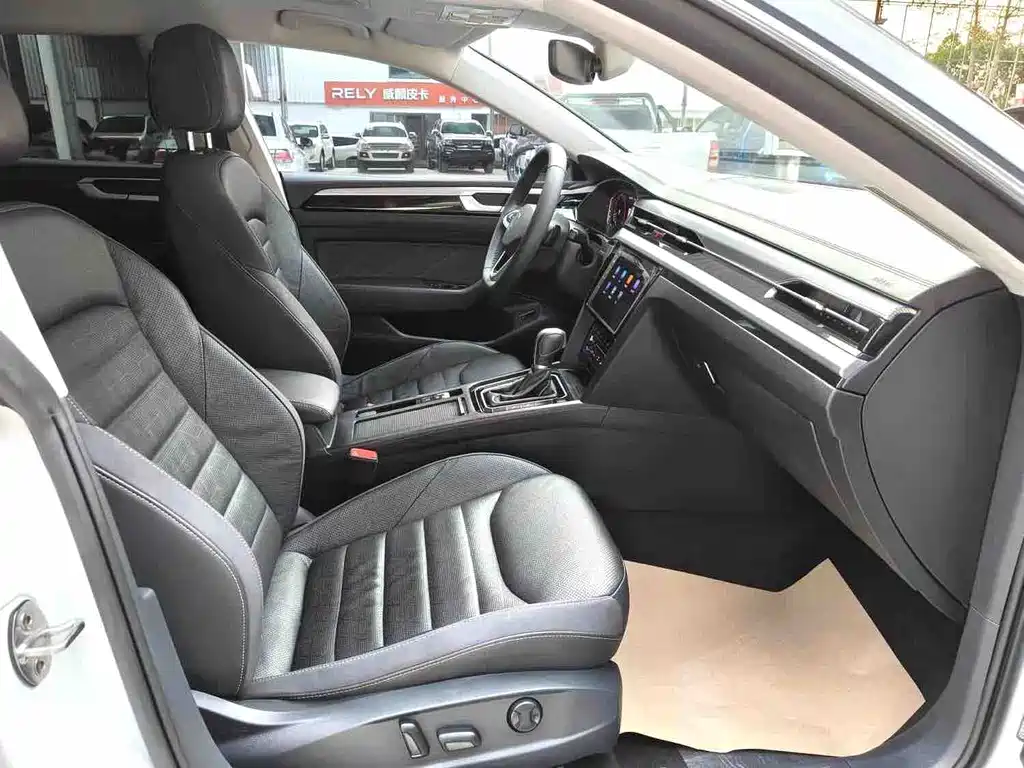 Volkswagen FAW - Passat CC CC 2023 380TSI