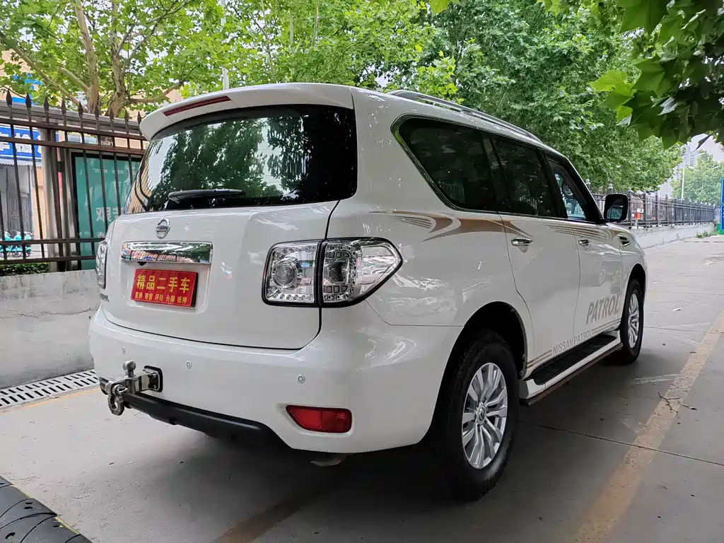 Nissan Patrol 2018 4.0L