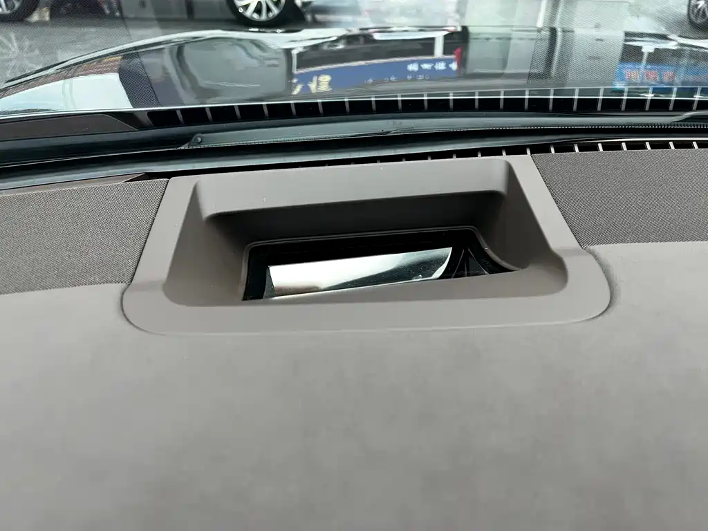 AITO AITO M7 — миниатюра 18