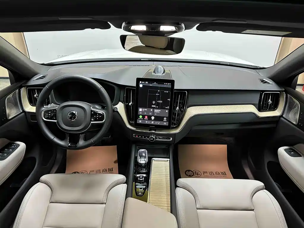 Volvo XC60 — миниатюра 8