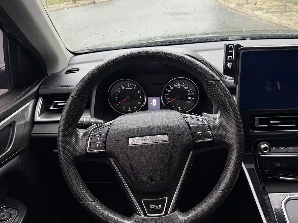 Haval M6 — миниатюра 10