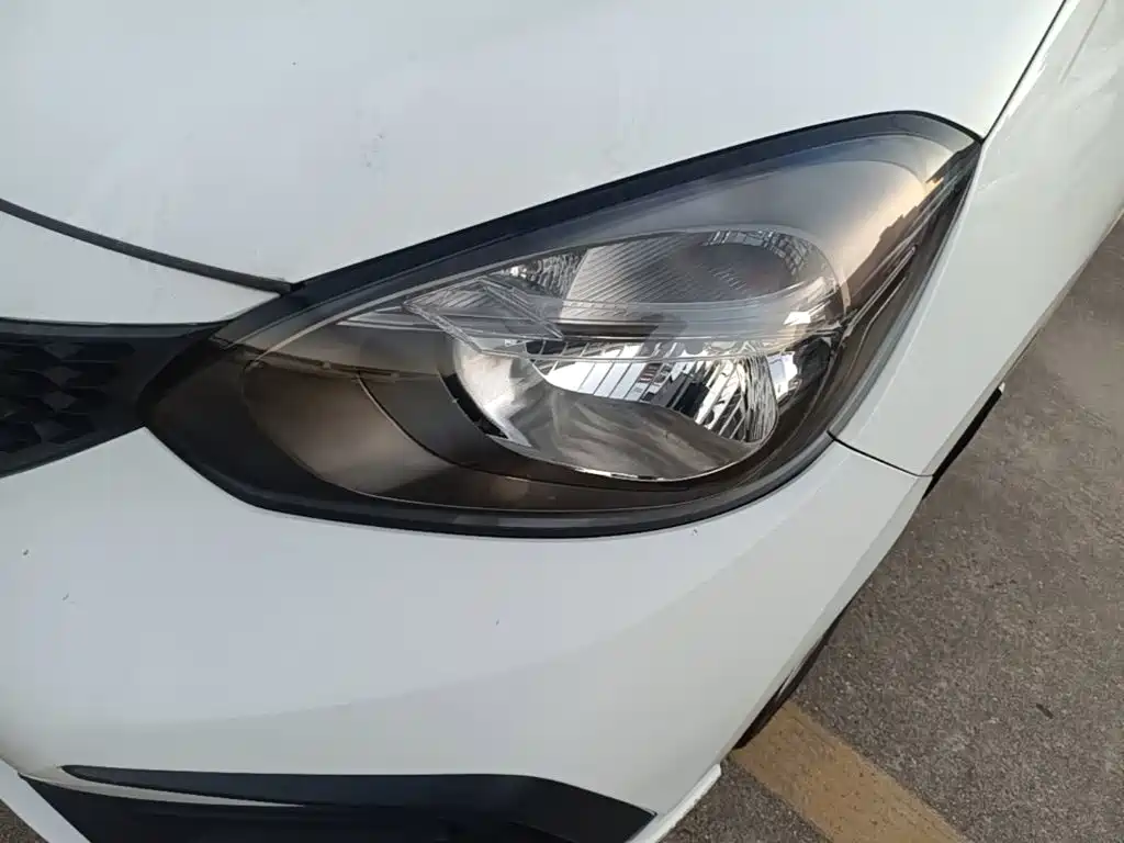 Honda Fit — миниатюра 24