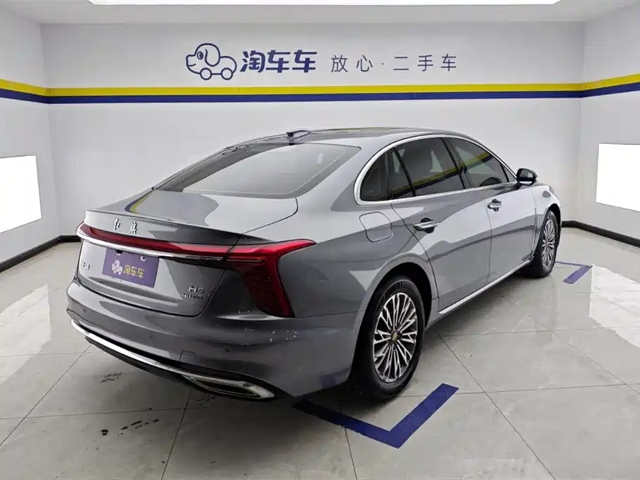 Hongqi H5 2023 2.0T AT