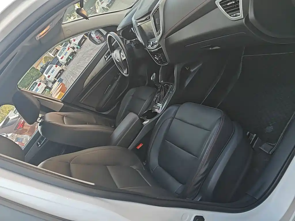 Changan CS75 — миниатюра 25