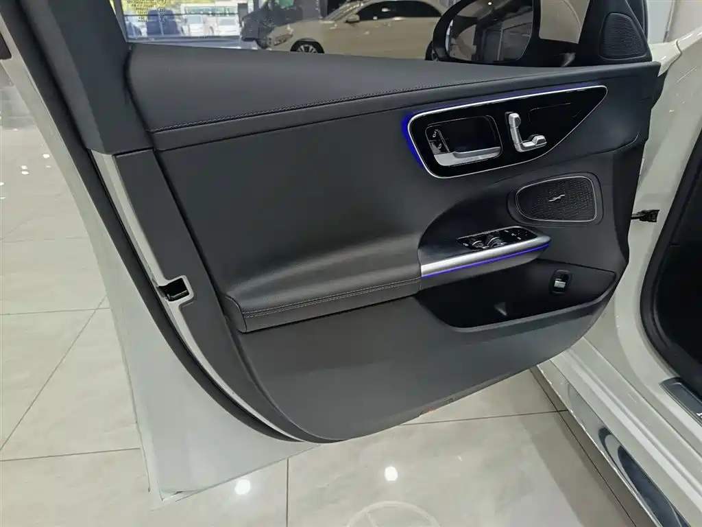 Mercedes-Benz C-Class C 2025 C 260 L Sport