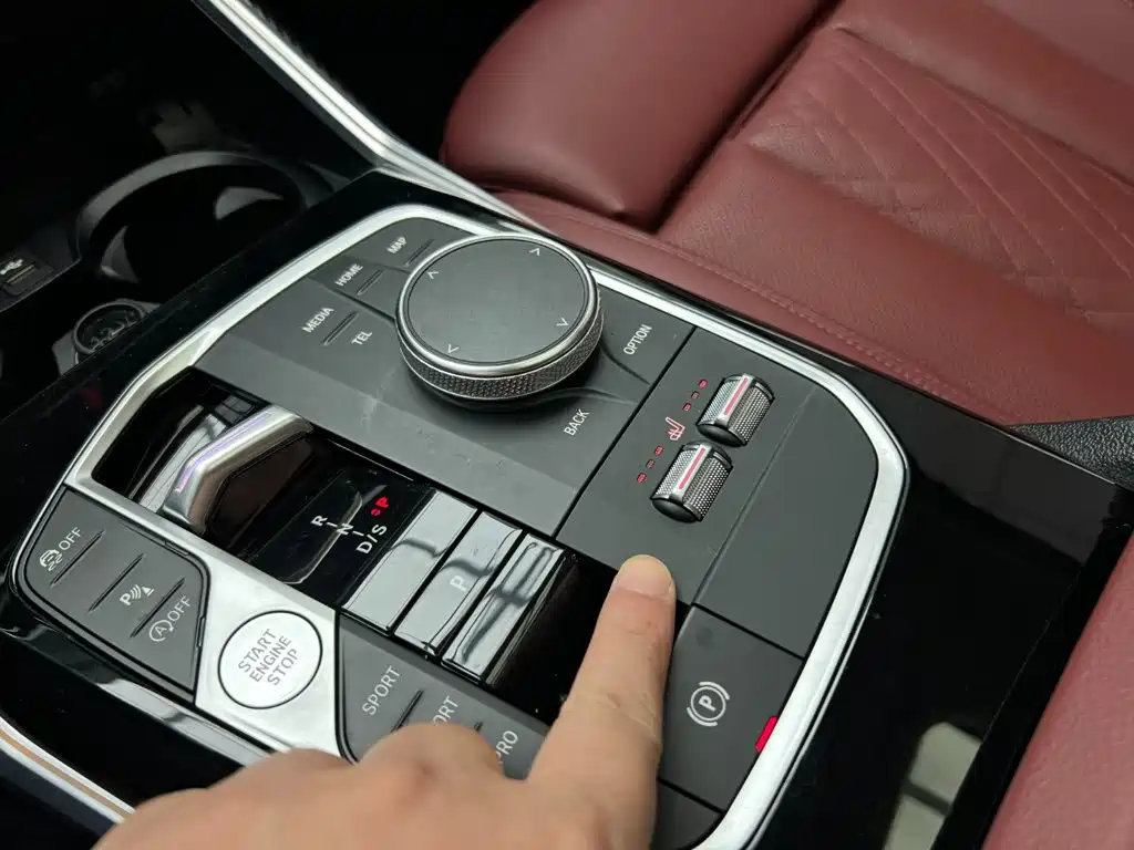 BMW 3 Series — миниатюра 25