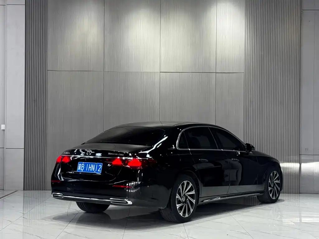 Mercedes-Benz E-Class E 2024 E 300 L Luxury