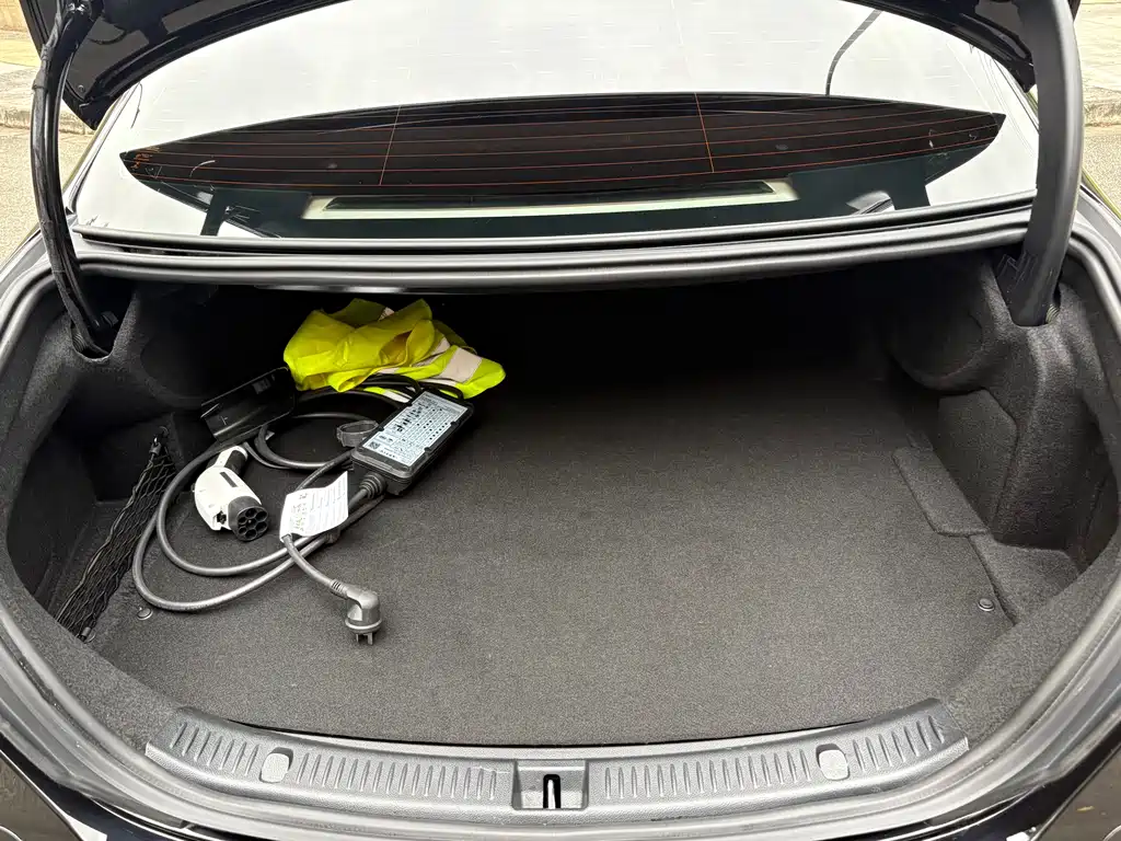 MERCEDES-BENZ E CLASS NEW ENERGY