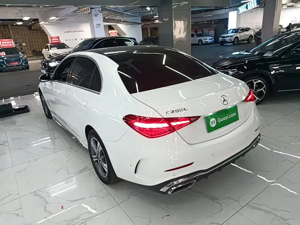 Mercedes-Benz C-Class — миниатюра 5